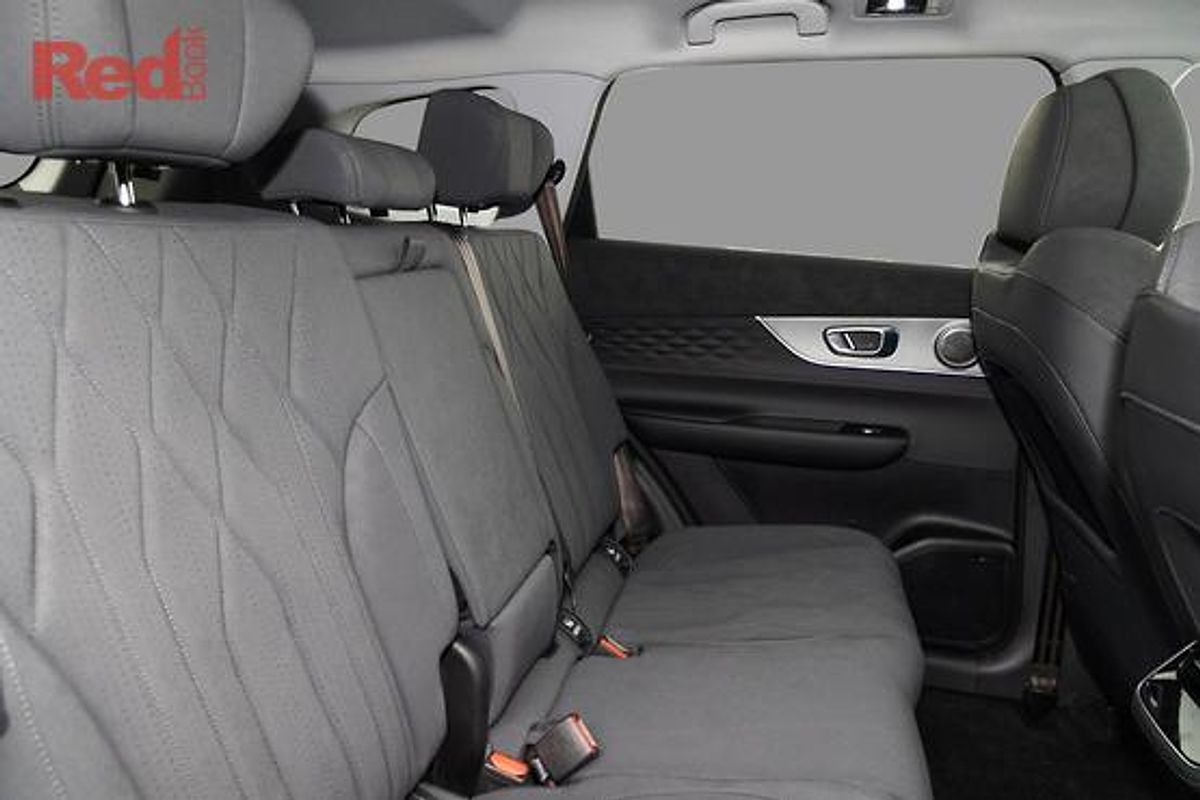 2025 Chery Tiggo 8 Super Hybrid Ultimate T31
