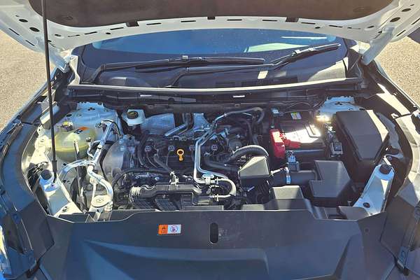 2023 Mitsubishi Outlander LS ZM