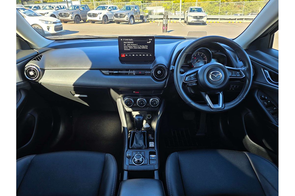 2023 Mazda CX-3 sTouring DK