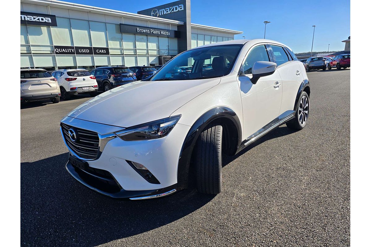 2023 Mazda CX-3 sTouring DK