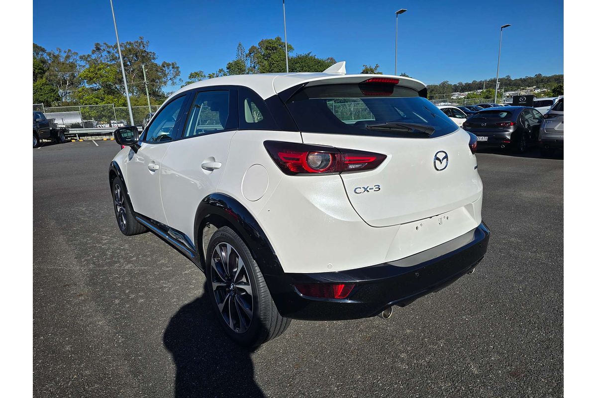 2023 Mazda CX-3 sTouring DK