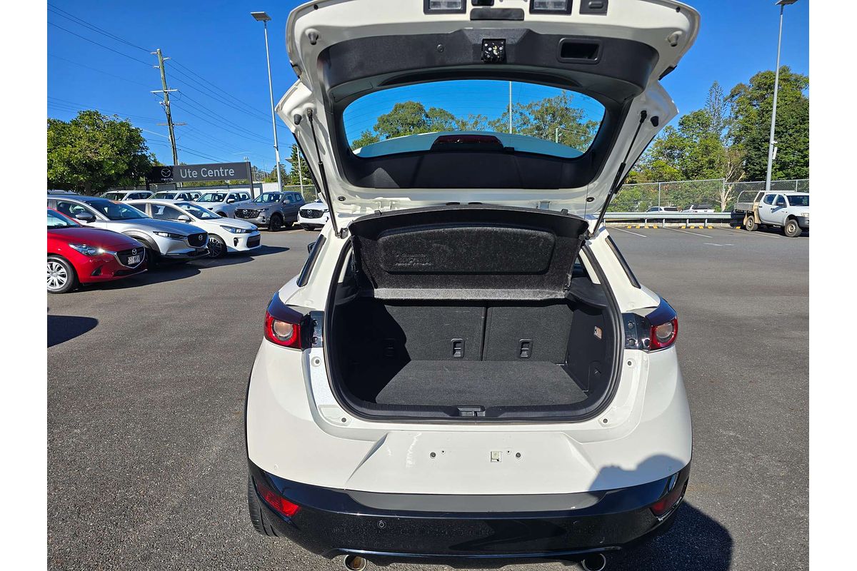 2023 Mazda CX-3 sTouring DK