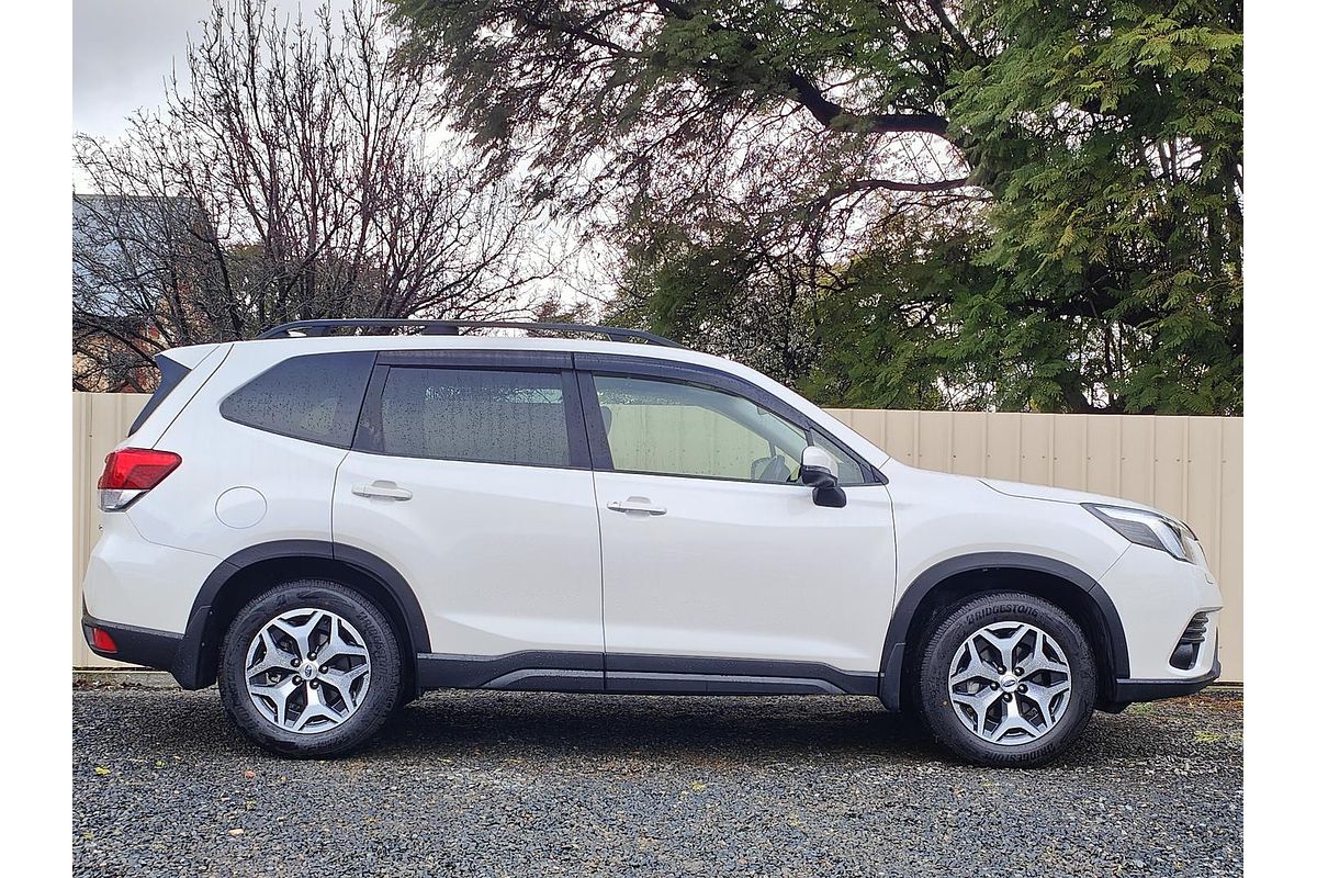 2022 Subaru Forester 2.5i-L S5