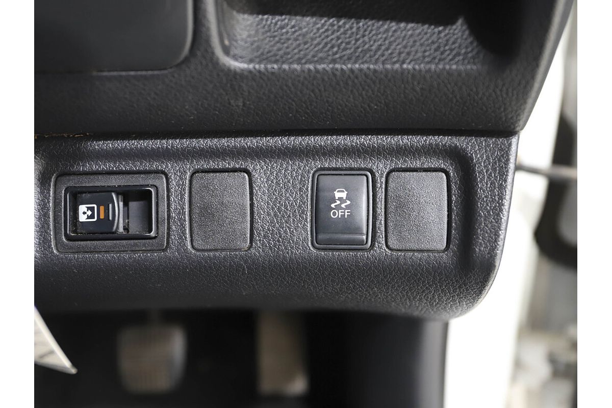 2016 Nissan Navara ST-X D23 4X4
