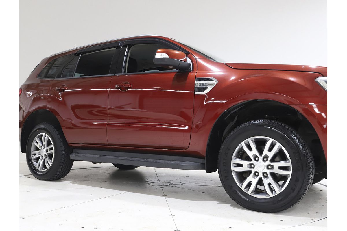 Ford EVEREST 2015.75 SUV TREND 3.2D 6SPD AUTO (zAAJ9AD)