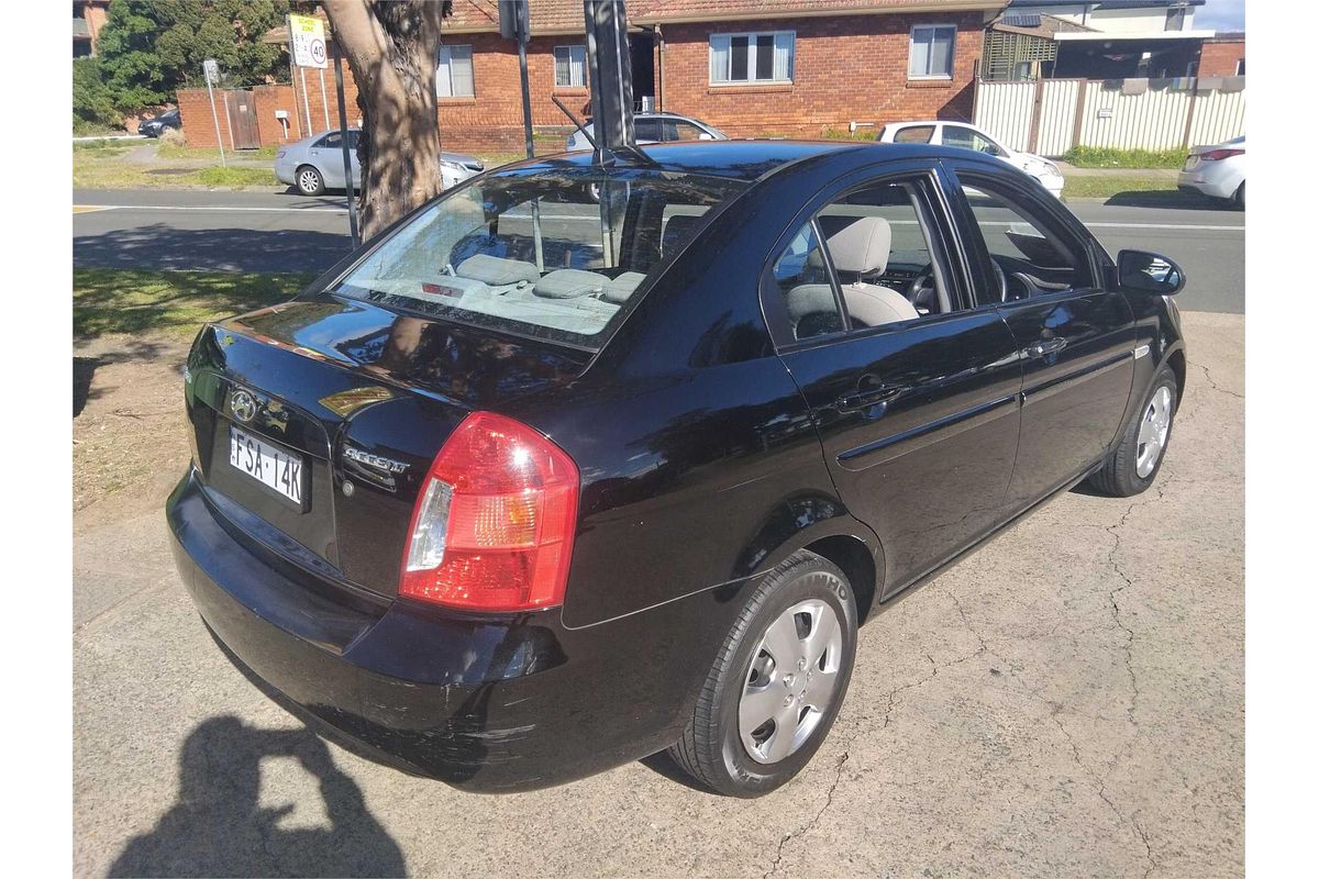 2006 Hyundai Accent MC