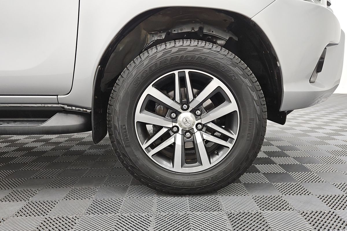 2016 Toyota Hilux SR5 GUN126R 4X4