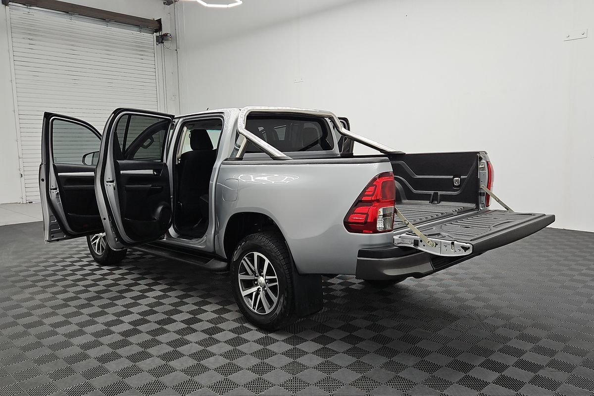 2016 Toyota Hilux SR5 GUN126R 4X4
