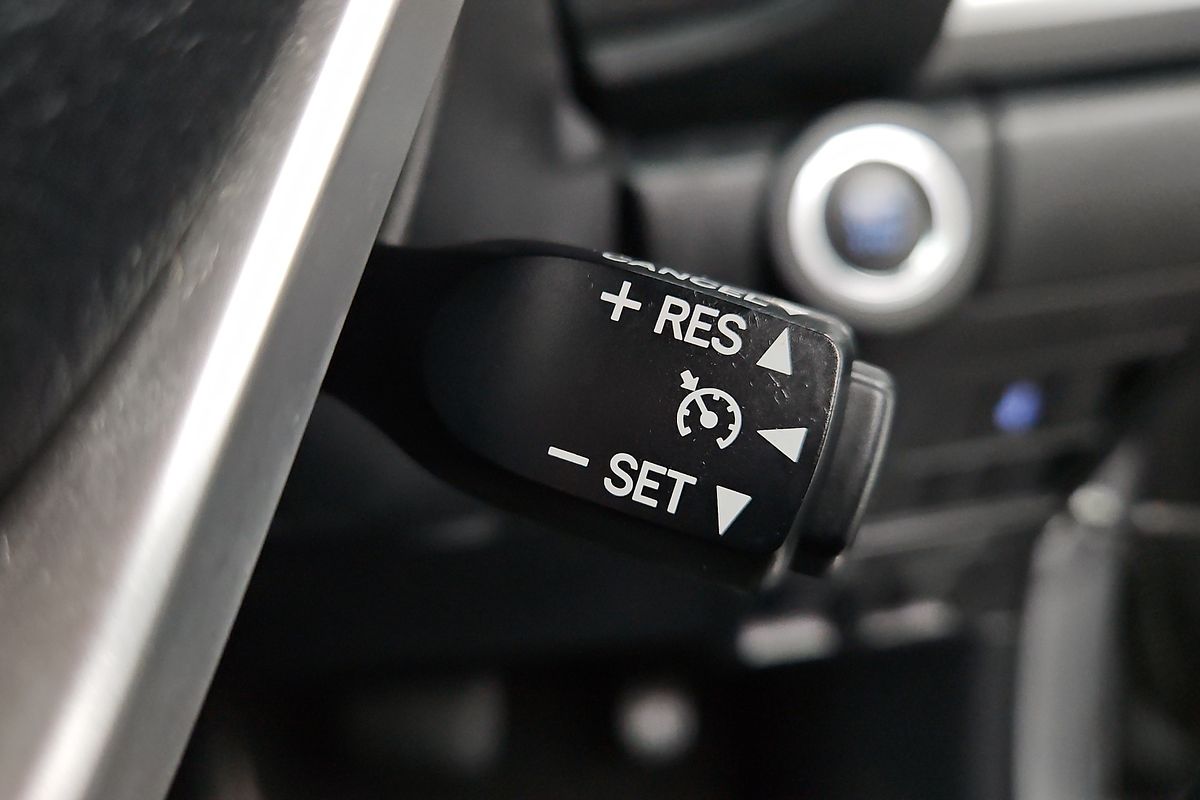 2016 Toyota Hilux SR5 GUN126R 4X4