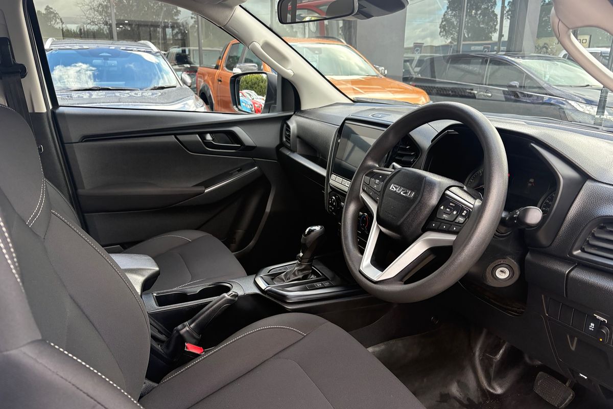 2022 Isuzu D-MAX SX 4X4