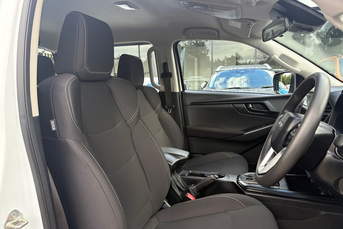 2022 Isuzu D-MAX SX 4X4