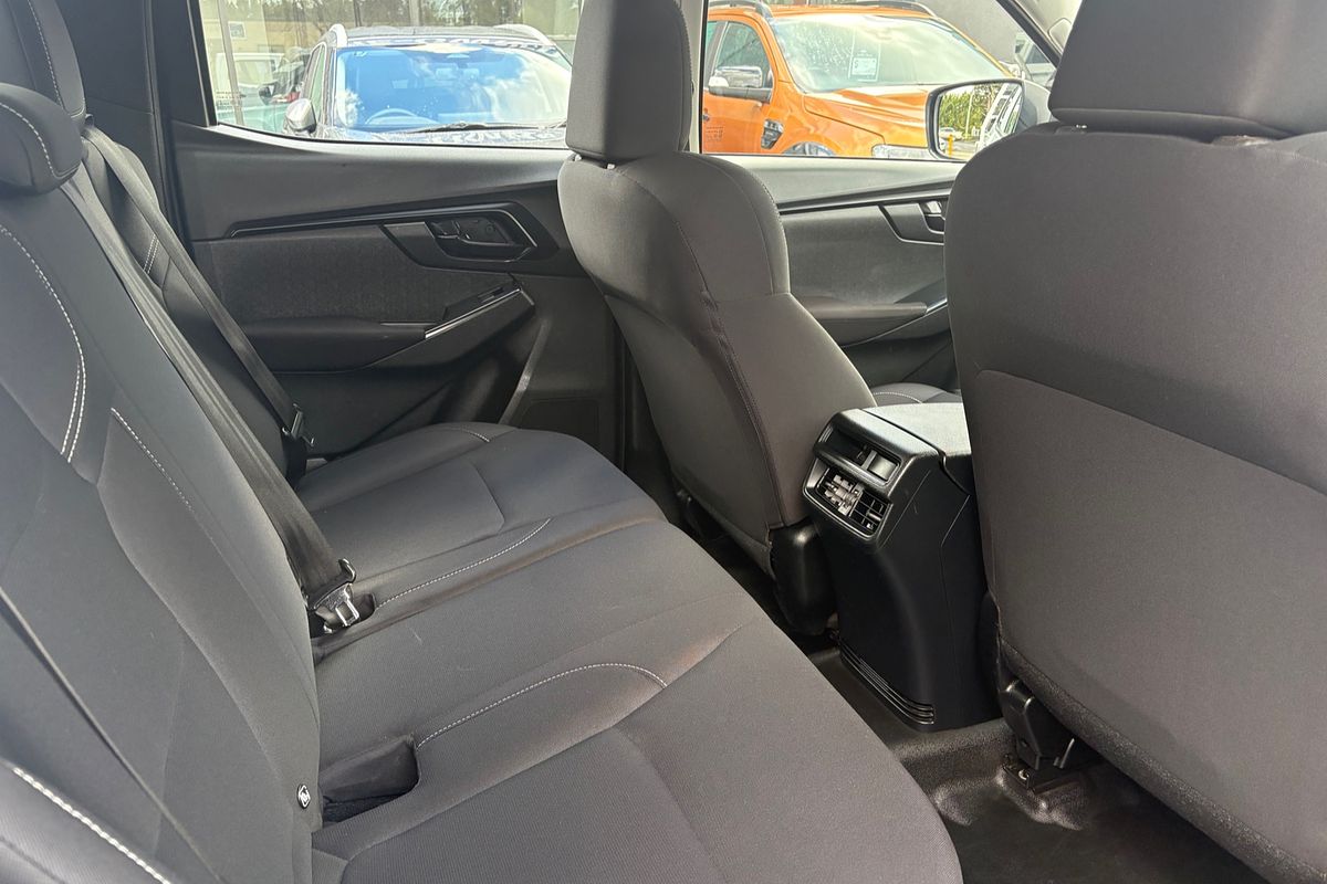 2022 Isuzu D-MAX SX 4X4