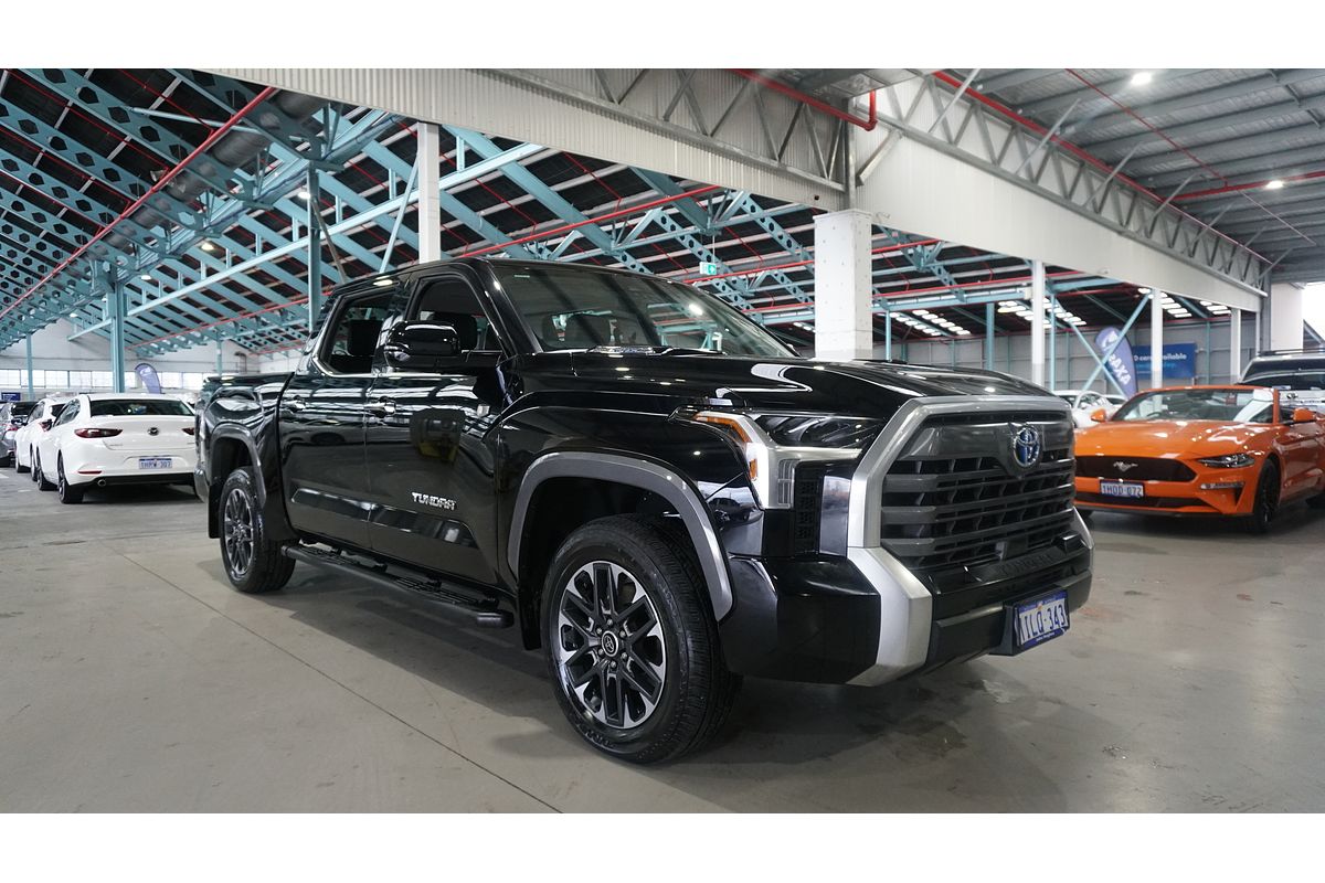 2025 Toyota Tundra Limited VXKH75L 4X4