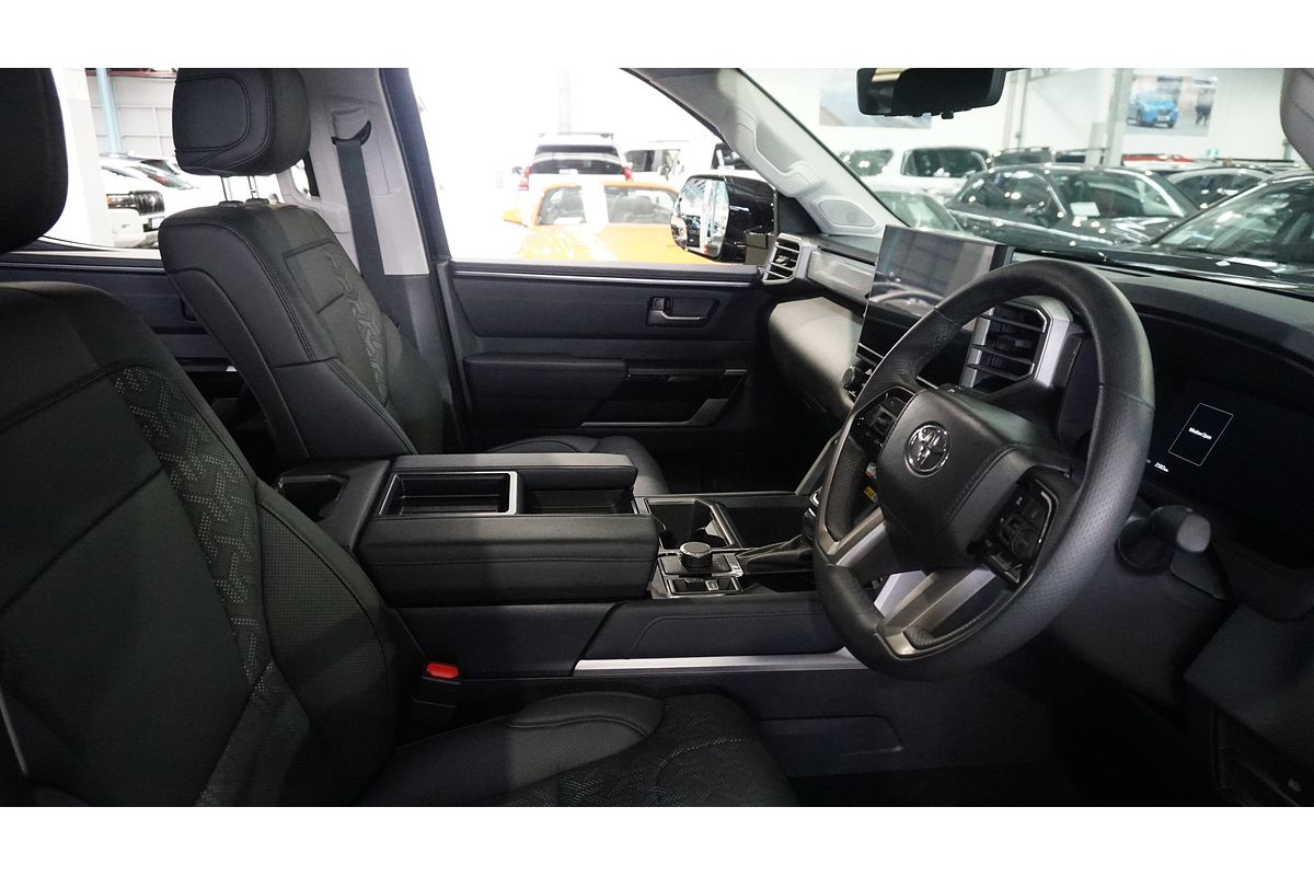 2025 Toyota Tundra Limited VXKH75L 4X4