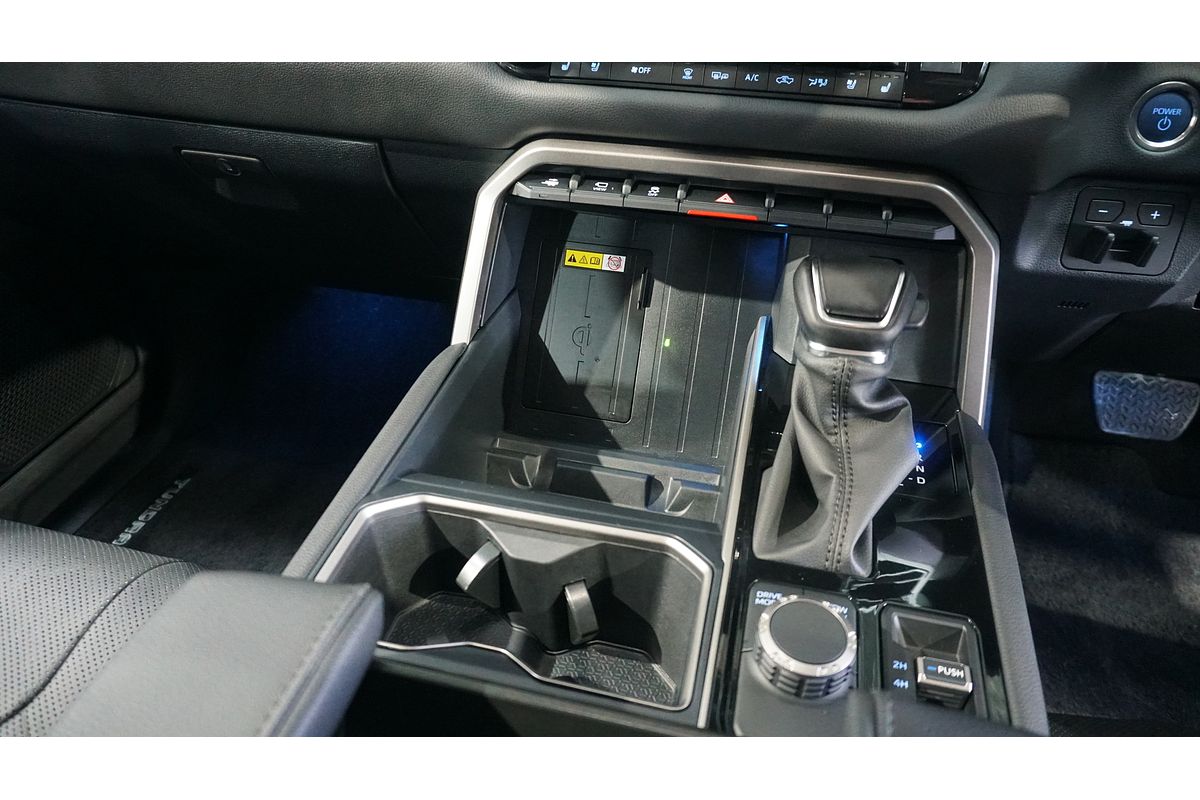 2025 Toyota Tundra Limited VXKH75L 4X4