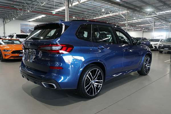 2022 BMW X5 xDrive30d M Sport G05