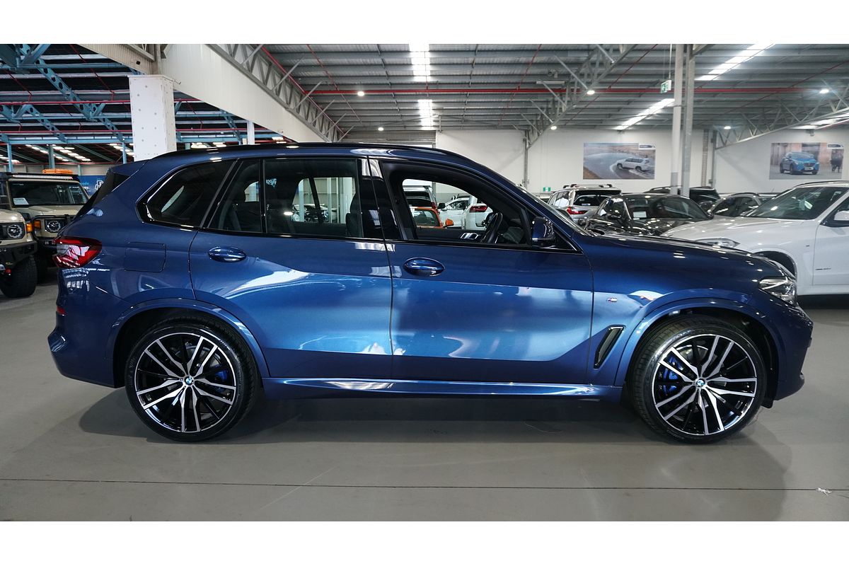 2022 BMW X5 xDrive30d M Sport G05