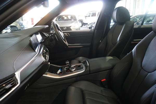 2022 BMW X5 xDrive30d M Sport G05