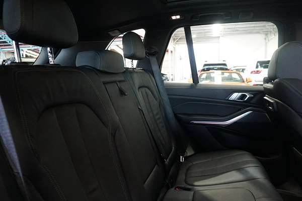 2022 BMW X5 xDrive30d M Sport G05