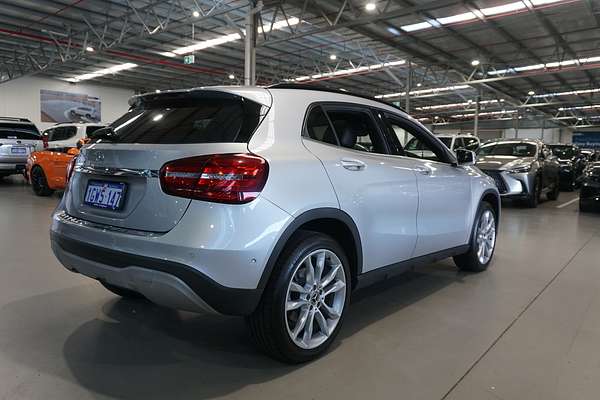 2019 Mercedes-Benz GLA-Class GLA180 Urban Edition X156