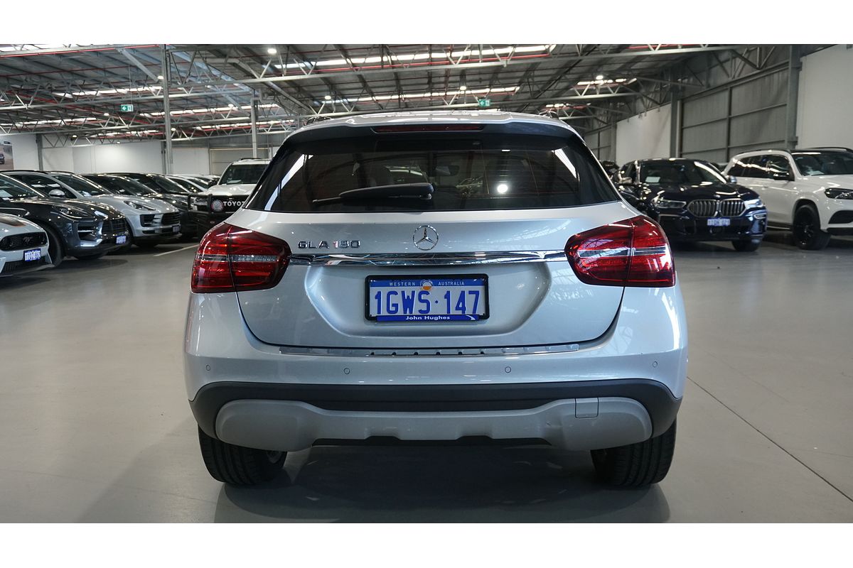 2019 Mercedes-Benz GLA-Class GLA180 Urban Edition X156
