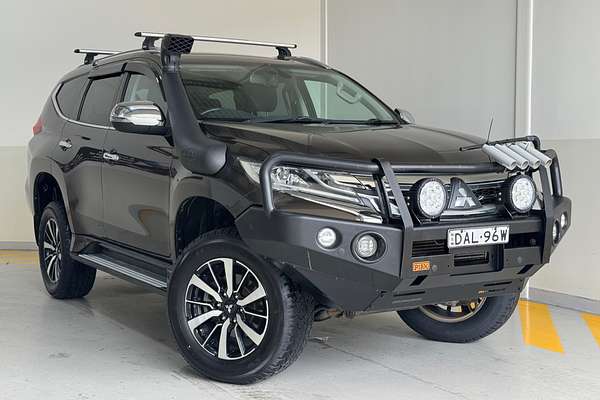 2016 Mitsubishi Pajero Sport GLS QE