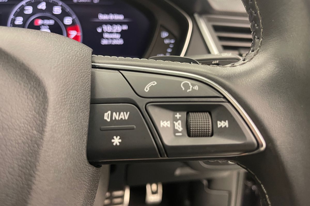 2019 Audi SQ5 FY