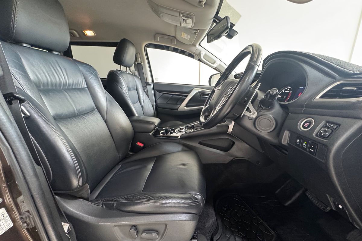 2016 Mitsubishi Pajero Sport GLS QE