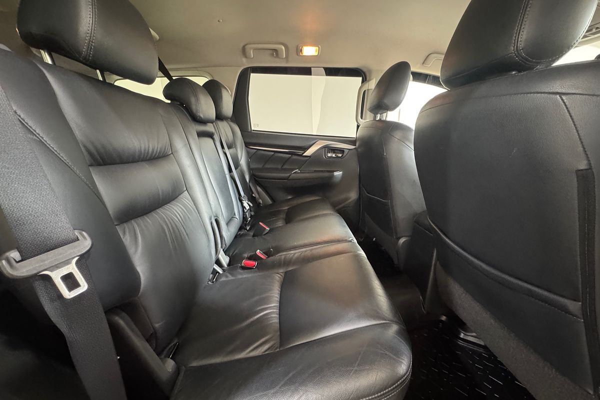 2016 Mitsubishi Pajero Sport GLS QE