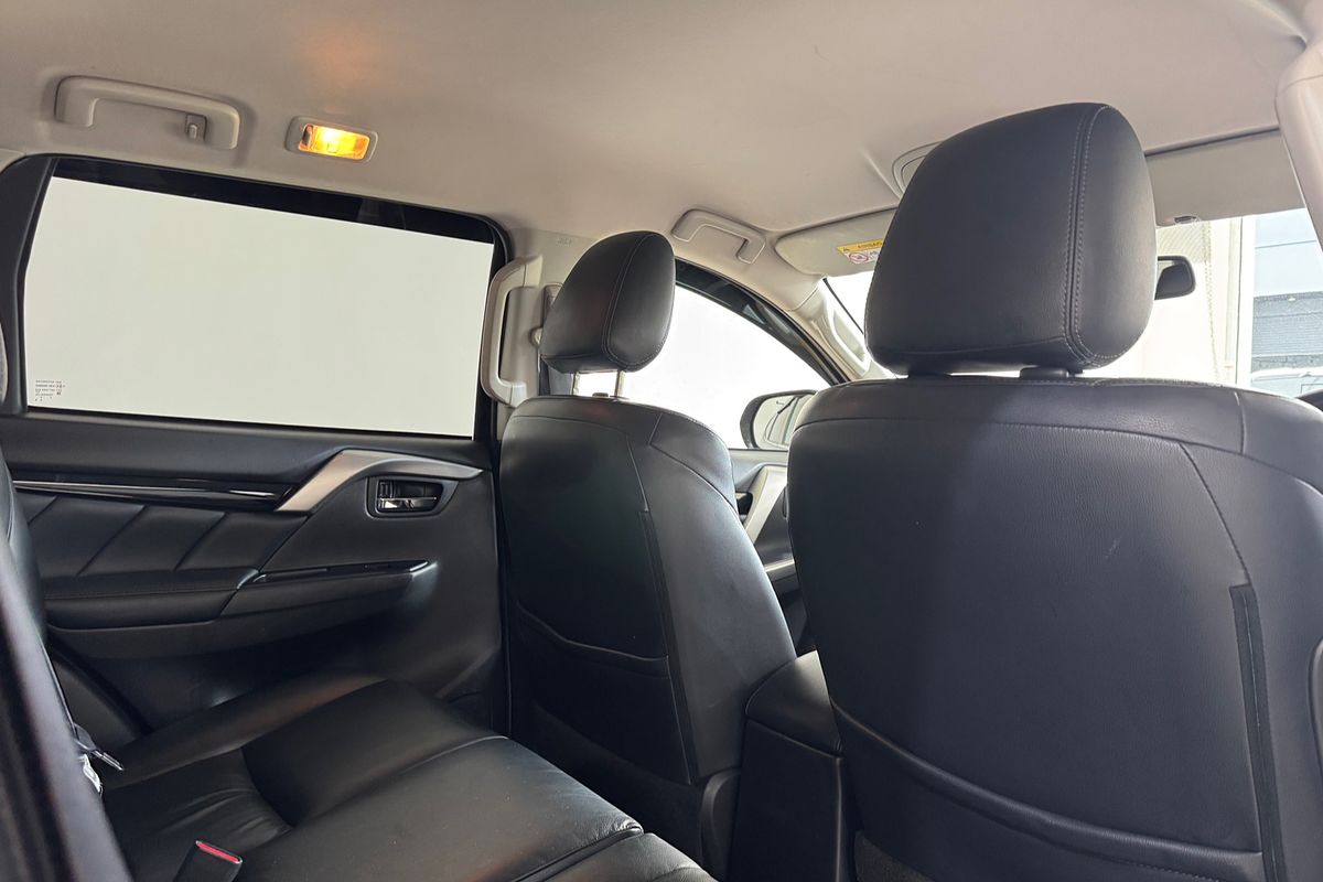 2016 Mitsubishi Pajero Sport GLS QE
