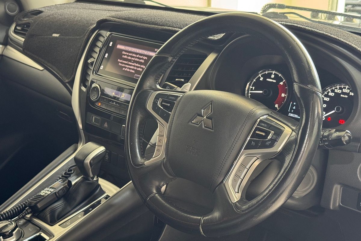 2016 Mitsubishi Pajero Sport GLS QE