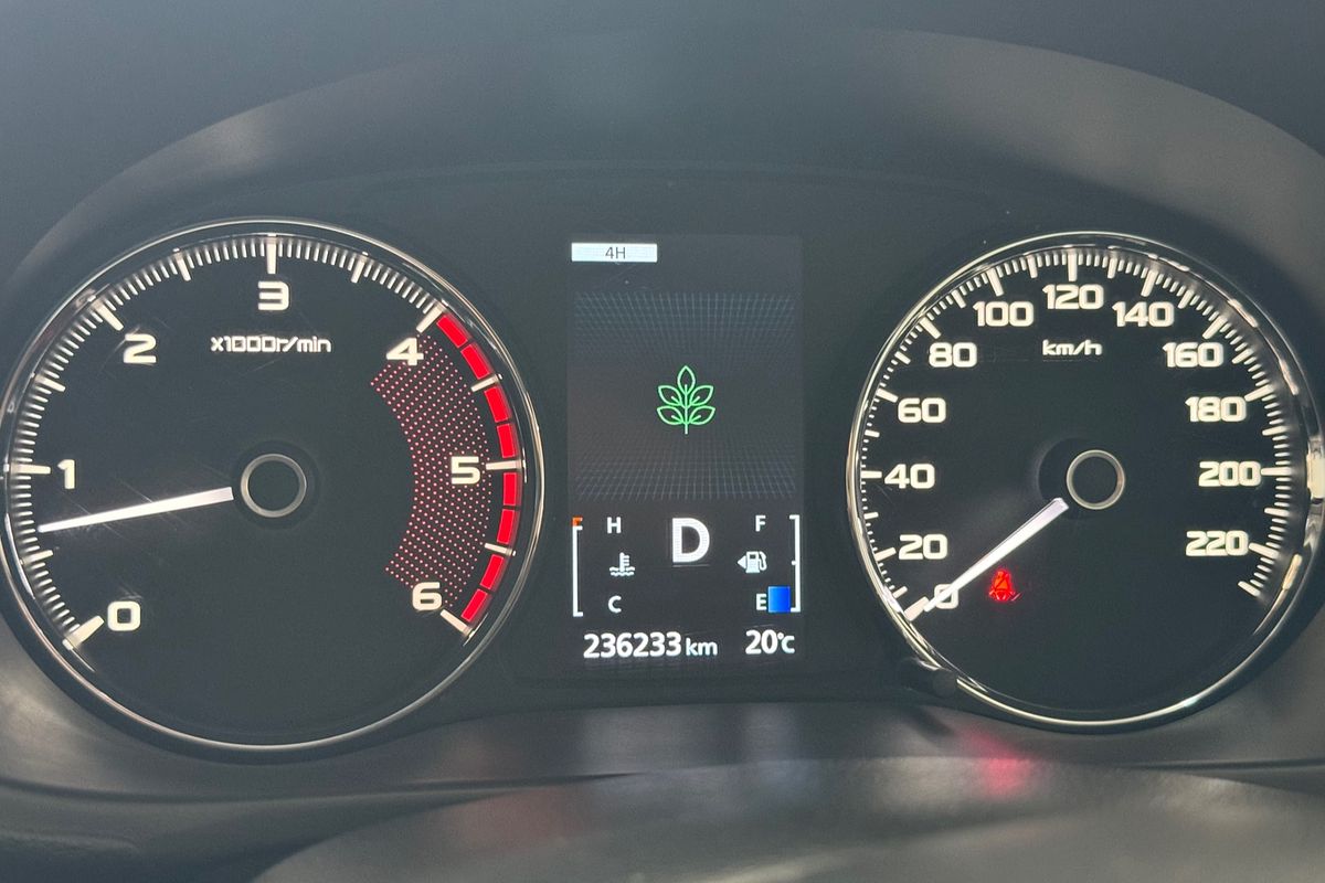 2016 Mitsubishi Pajero Sport GLS QE