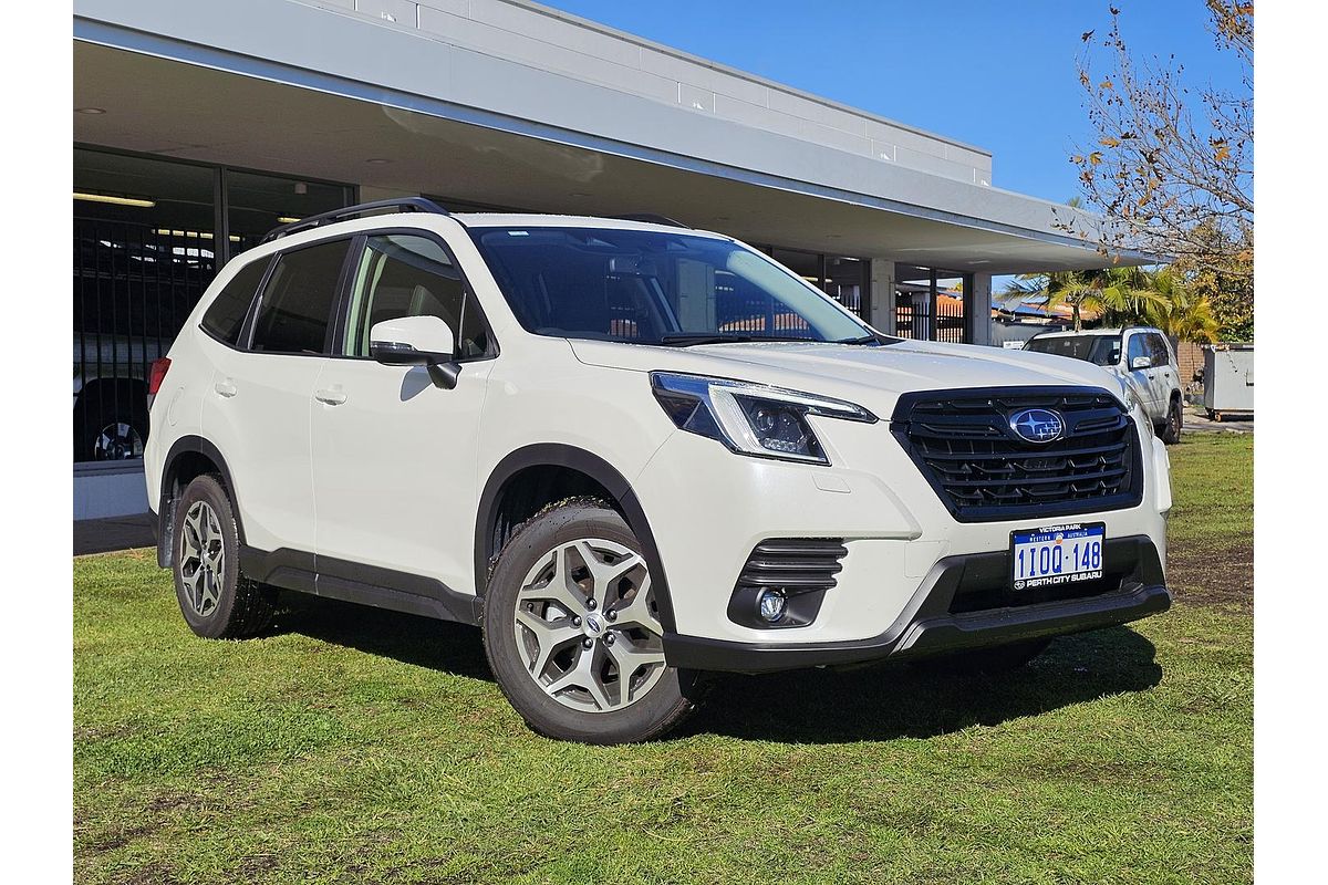 2025 Subaru Forester 2.5i Luxury Special Edition S5
