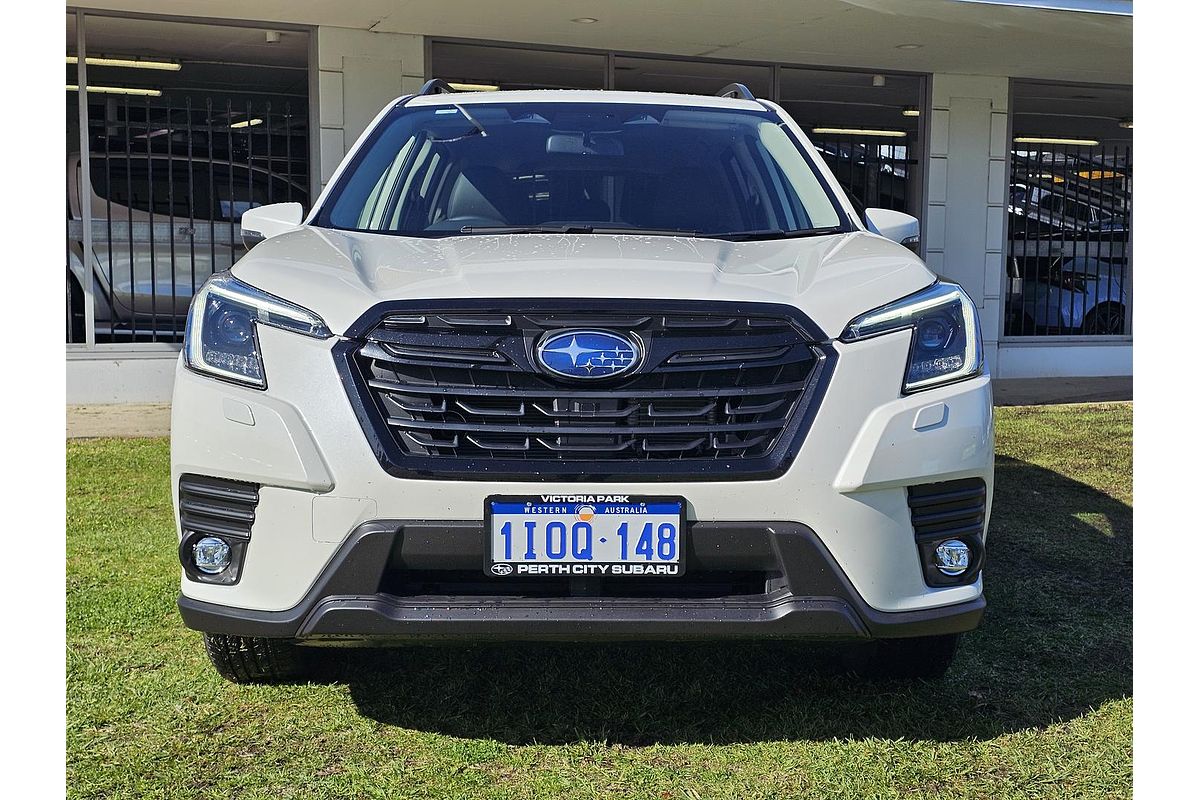 2025 Subaru Forester 2.5i Luxury Special Edition S5