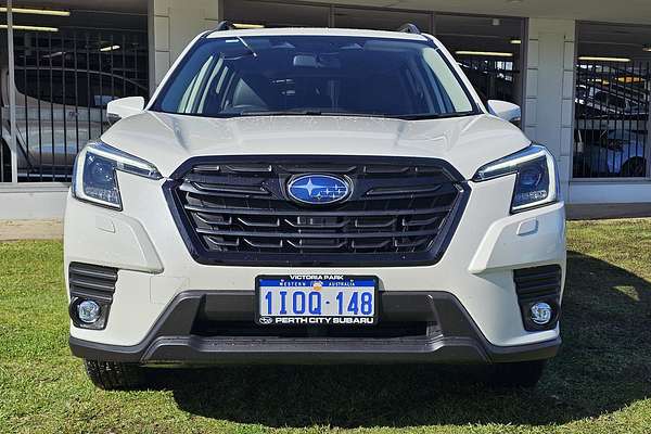 2025 Subaru Forester 2.5i Luxury Special Edition S5
