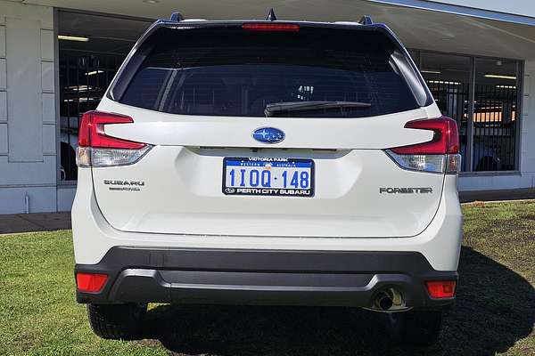 2025 Subaru Forester 2.5i Luxury Special Edition S5