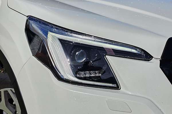 2025 Subaru Forester 2.5i Luxury Special Edition S5
