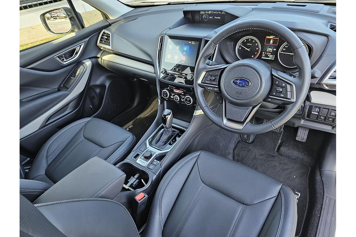 2025 Subaru Forester 2.5i Luxury Special Edition S5