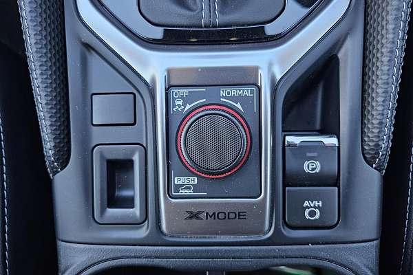 2025 Subaru Forester 2.5i Luxury Special Edition S5