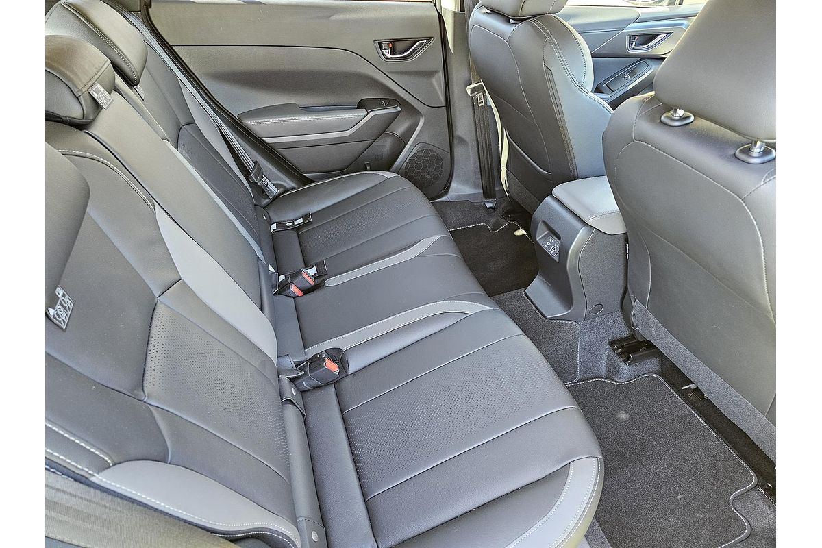 2025 Subaru Impreza 2.0S G6
