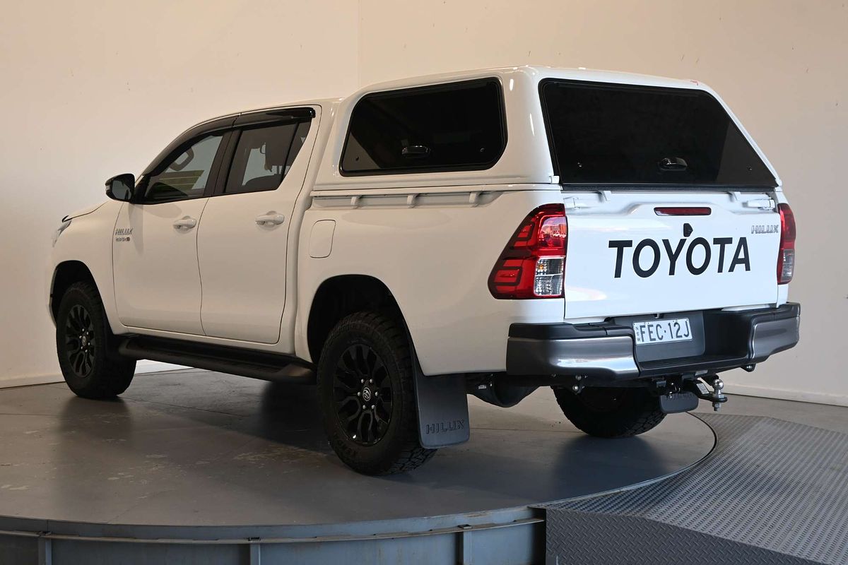 2023 Toyota Hilux SR GUN126R
