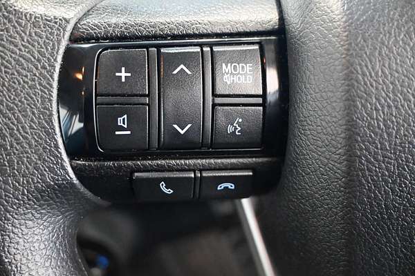 2023 Toyota Hilux SR GUN126R