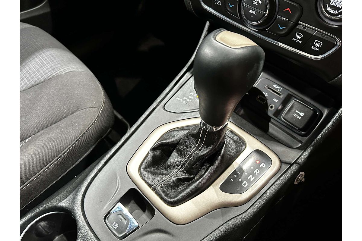 2015 Jeep Cherokee Longitude KL
