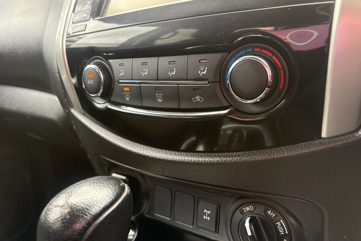 2018 Nissan Navara ST D23 Series 3 4X4