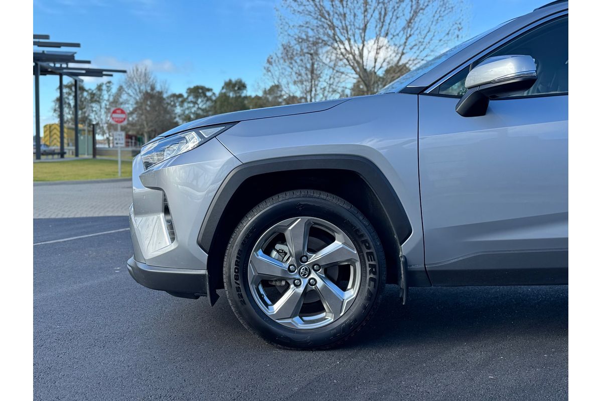 2019 Toyota RAV4 GXL MXAA52R