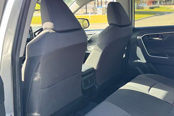 2019 Toyota RAV4 GXL MXAA52R