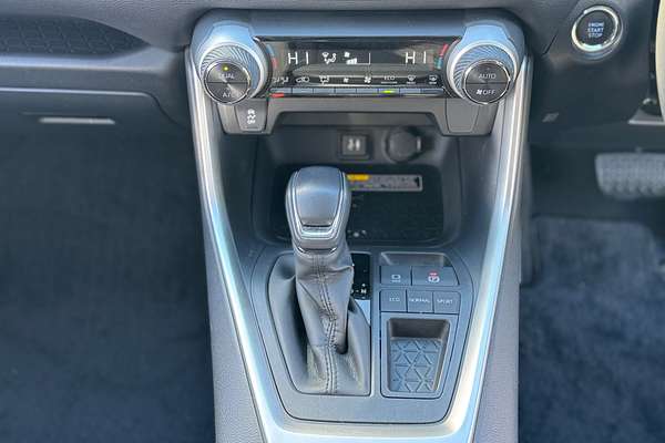 2019 Toyota RAV4 GXL MXAA52R