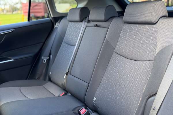 2019 Toyota RAV4 GXL MXAA52R