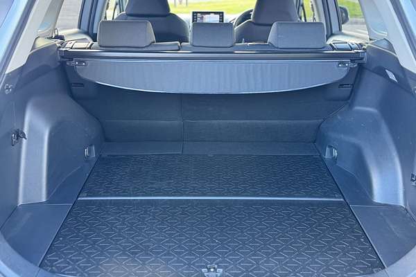 2019 Toyota RAV4 GXL MXAA52R