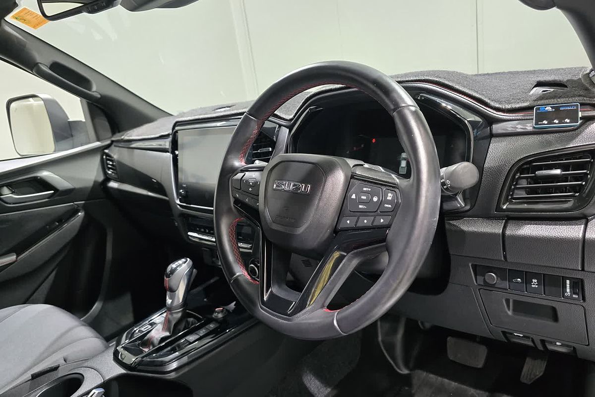 2024 Isuzu D-MAX X-TERRAIN 4X4